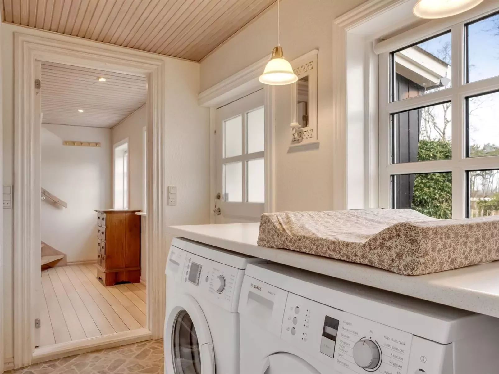 "Luiza" - 2km from the sea-Binnen