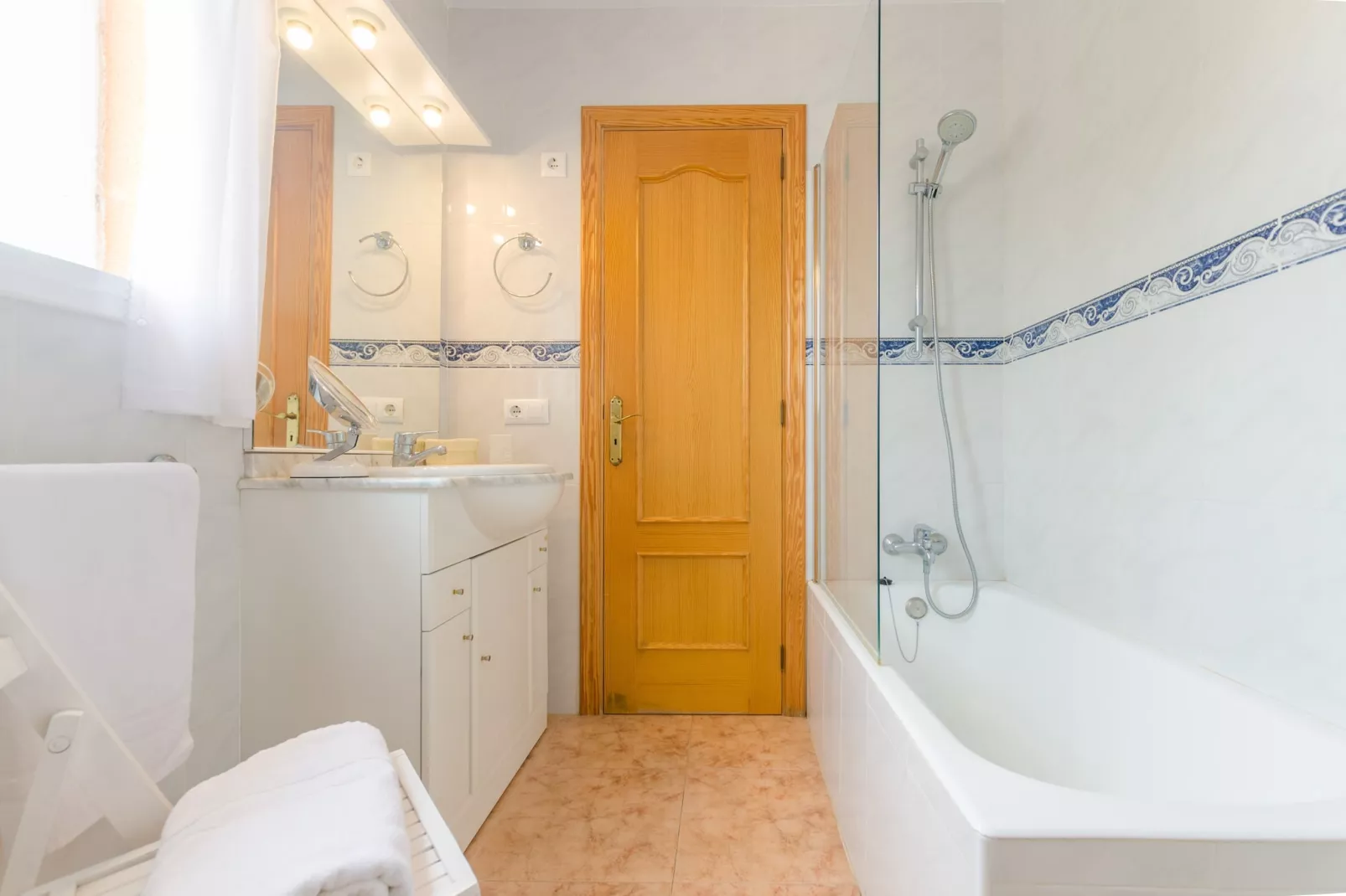 Aritja, 5-Badkamer
