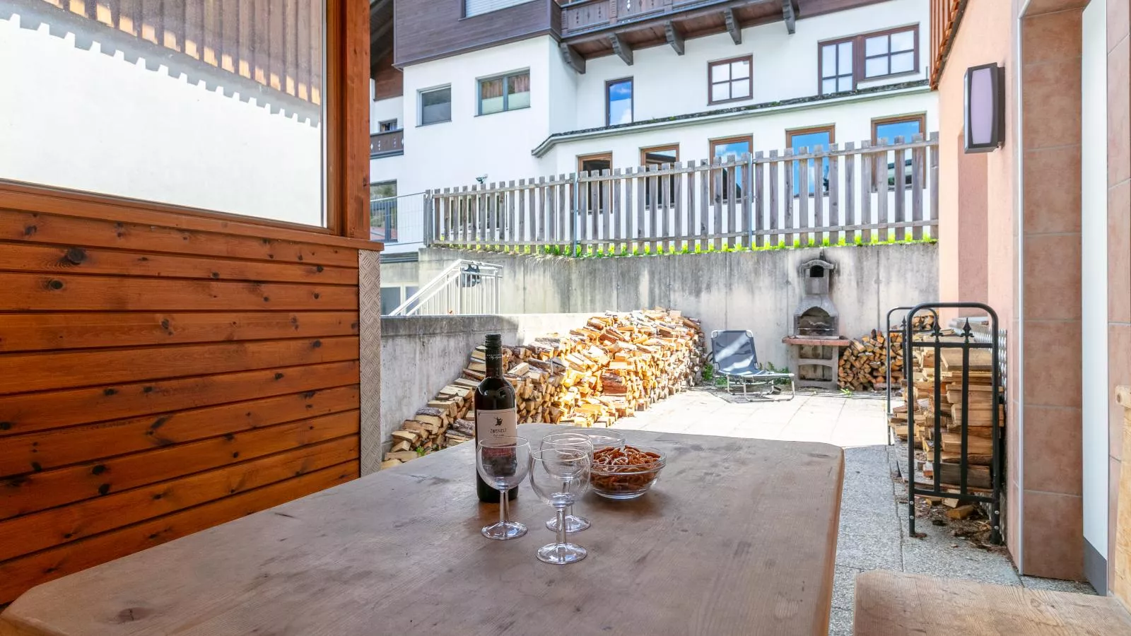 Haus Oliver 3-Tuinen zomer