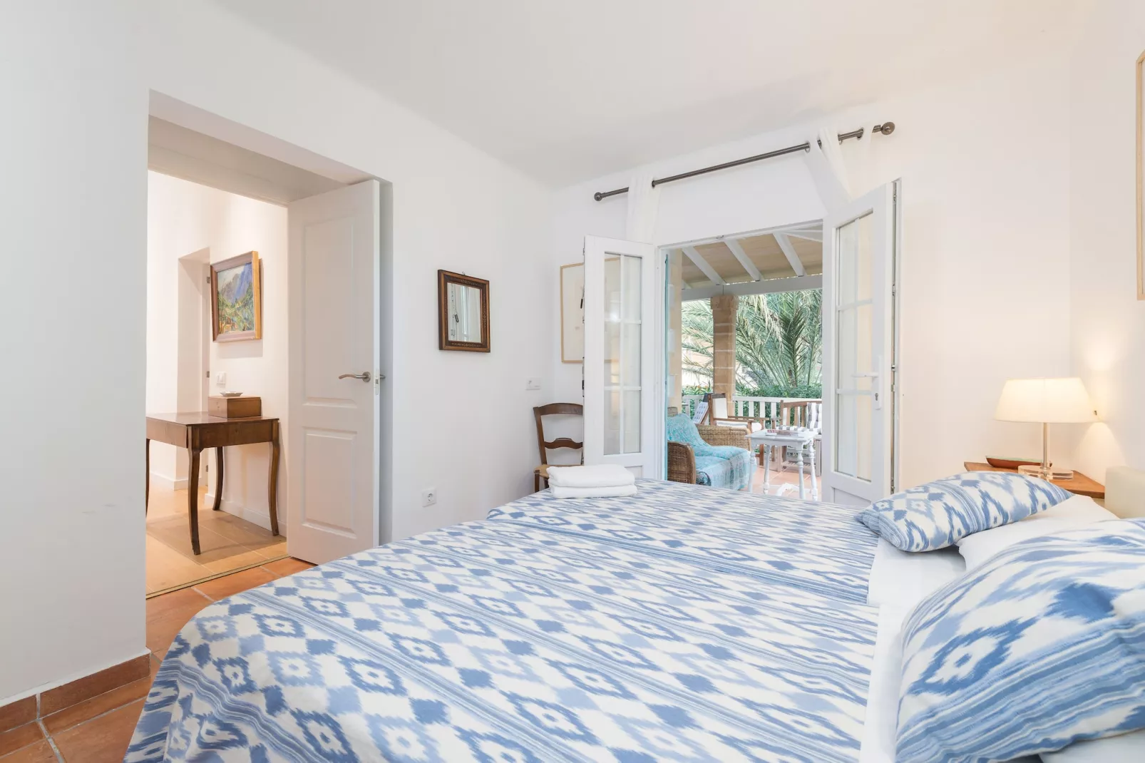 Villa Herdain-Image-tags.