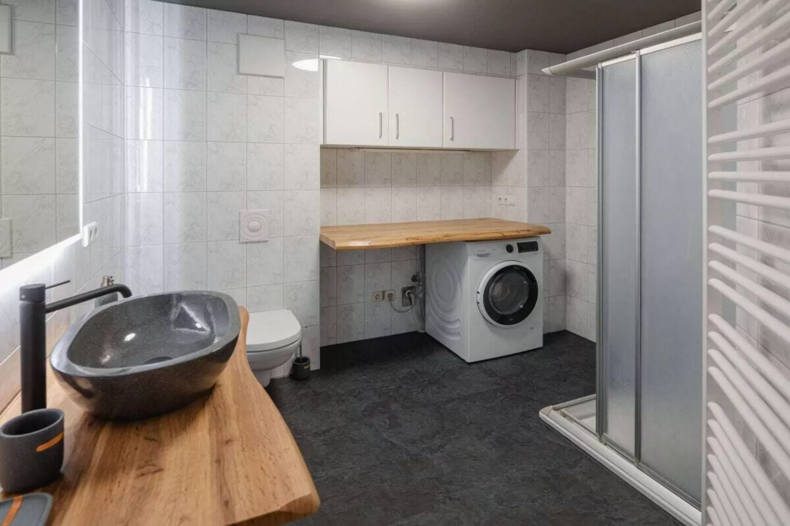 518749-Badkamer