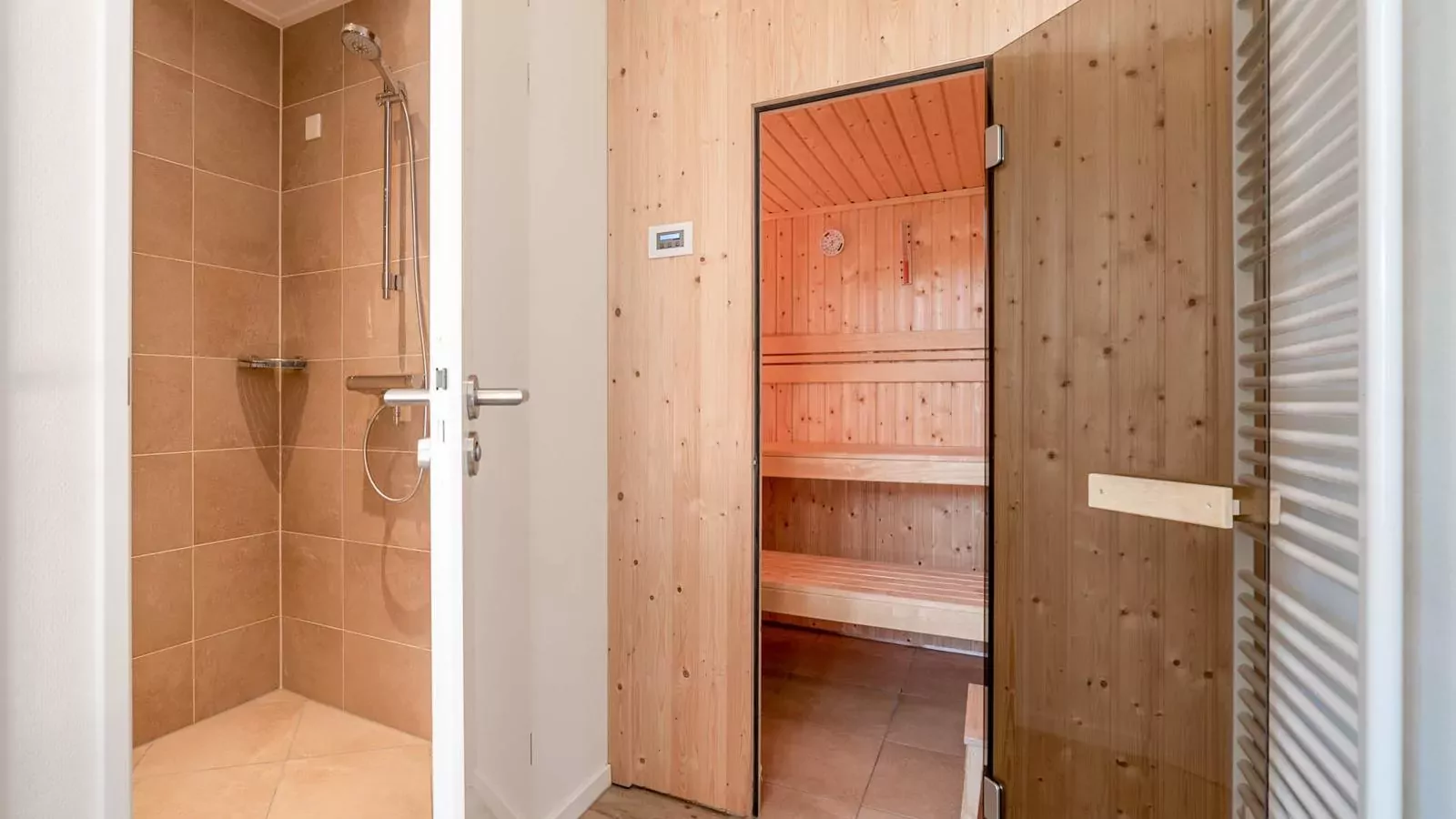 Coast Comfort-Badkamer