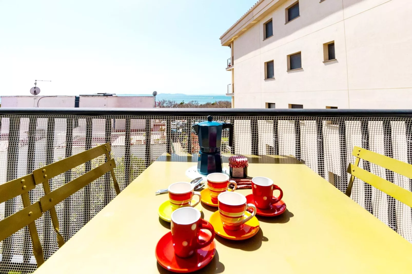 1221 MOLINO 60 m Playa-Terrasbalkon