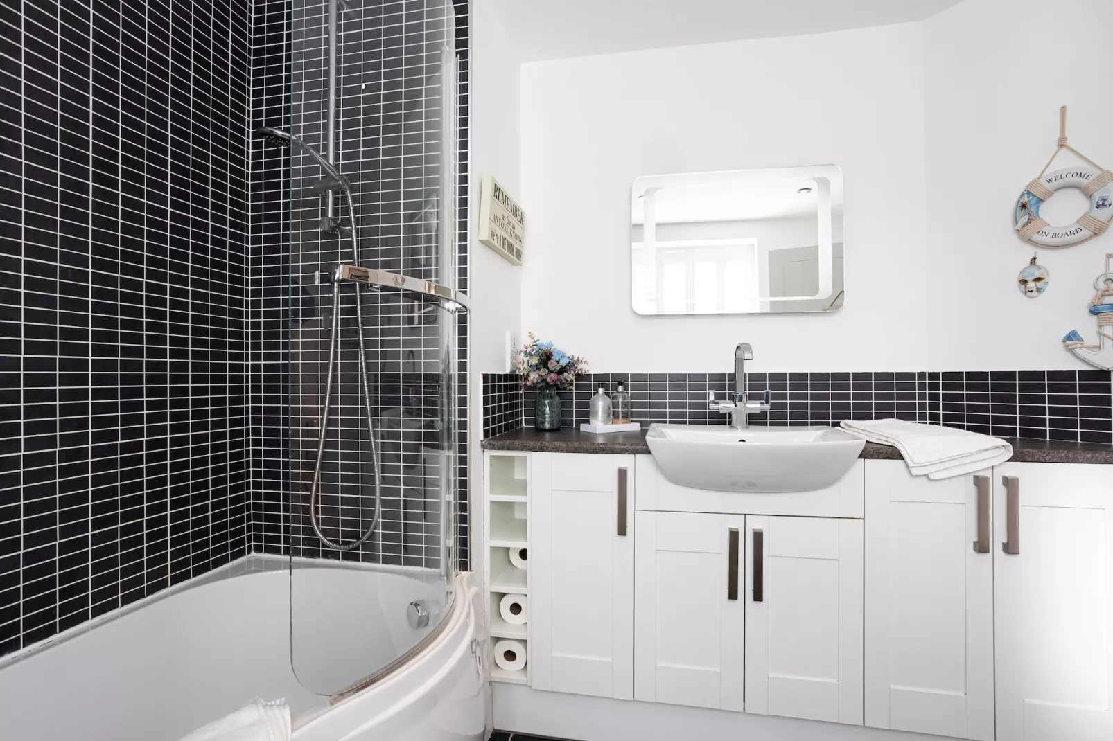 Lighthouse Cottage-Badkamer
