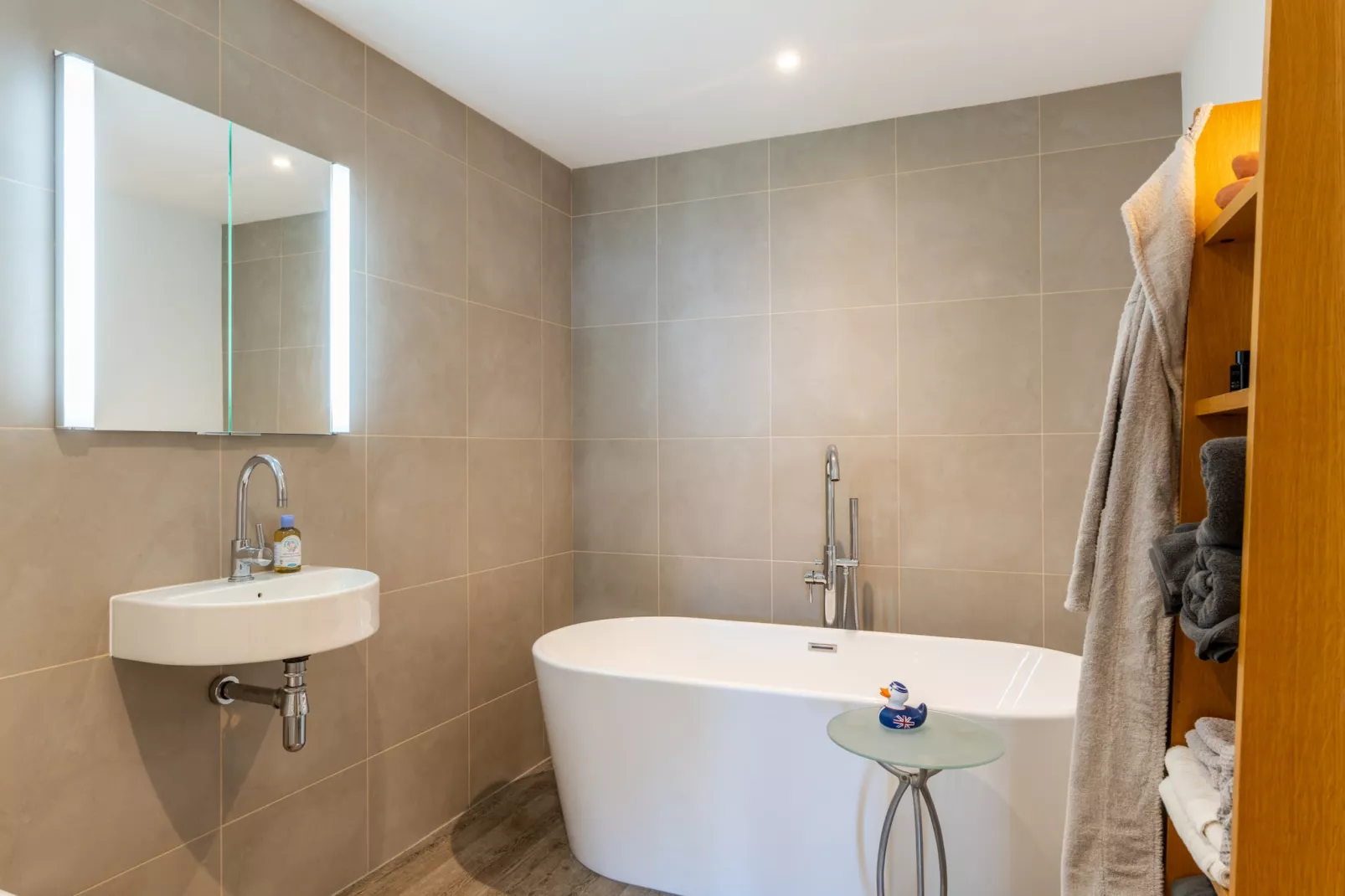 Avalon Sea Views-Badkamer