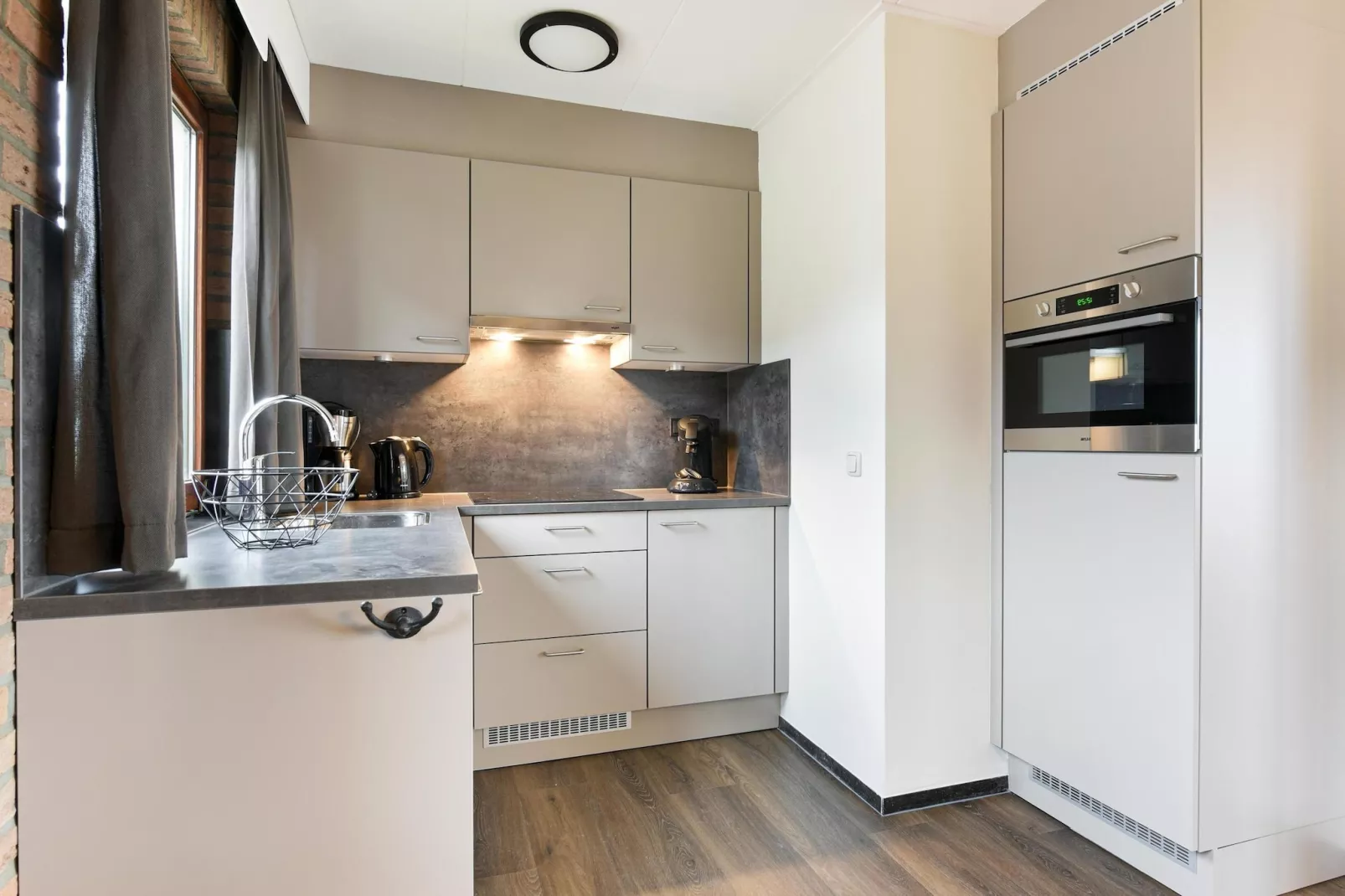 Vakantiepark Reevallis 1-Keuken