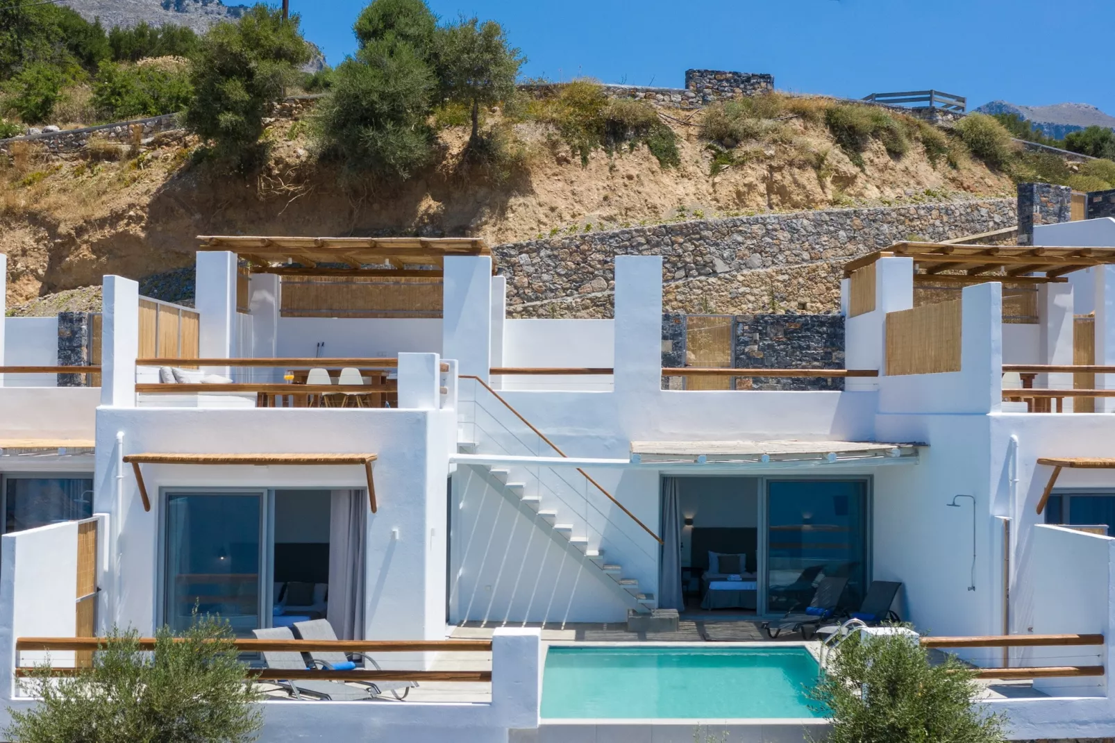 Pyrgos Exclusive 3-Buitenlucht