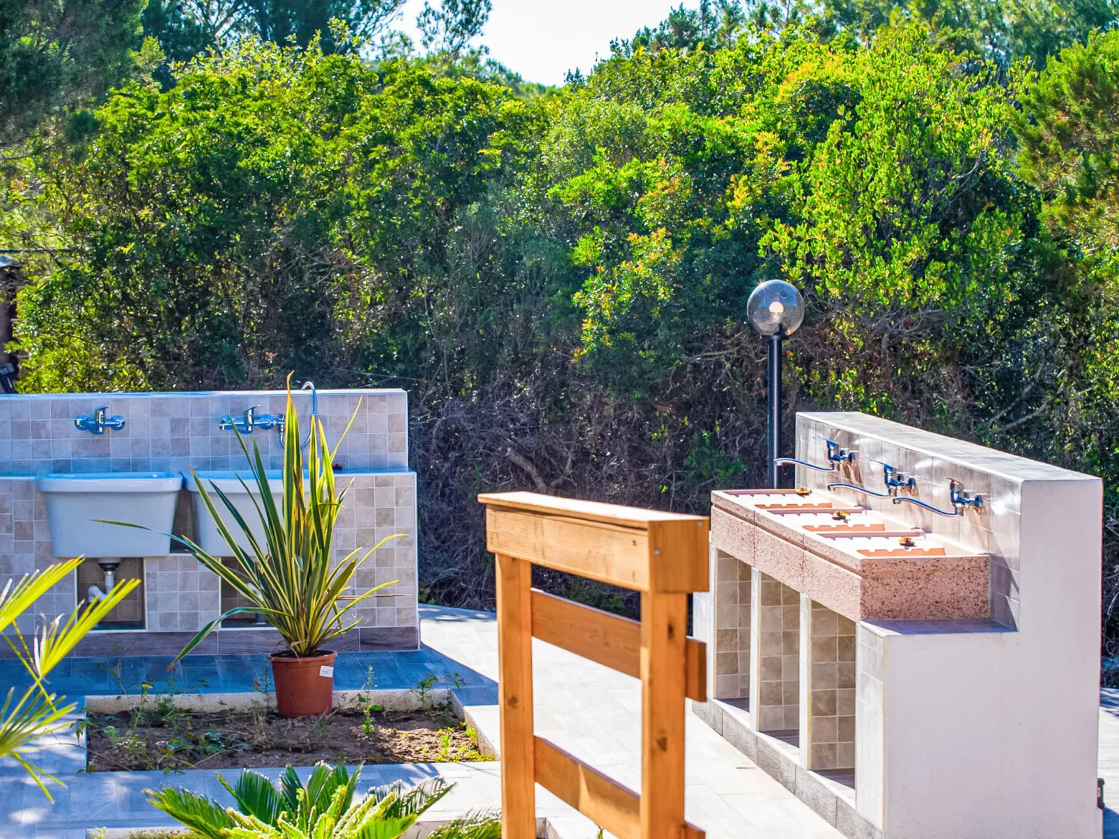 Camping Baia Paradiso-Buiten