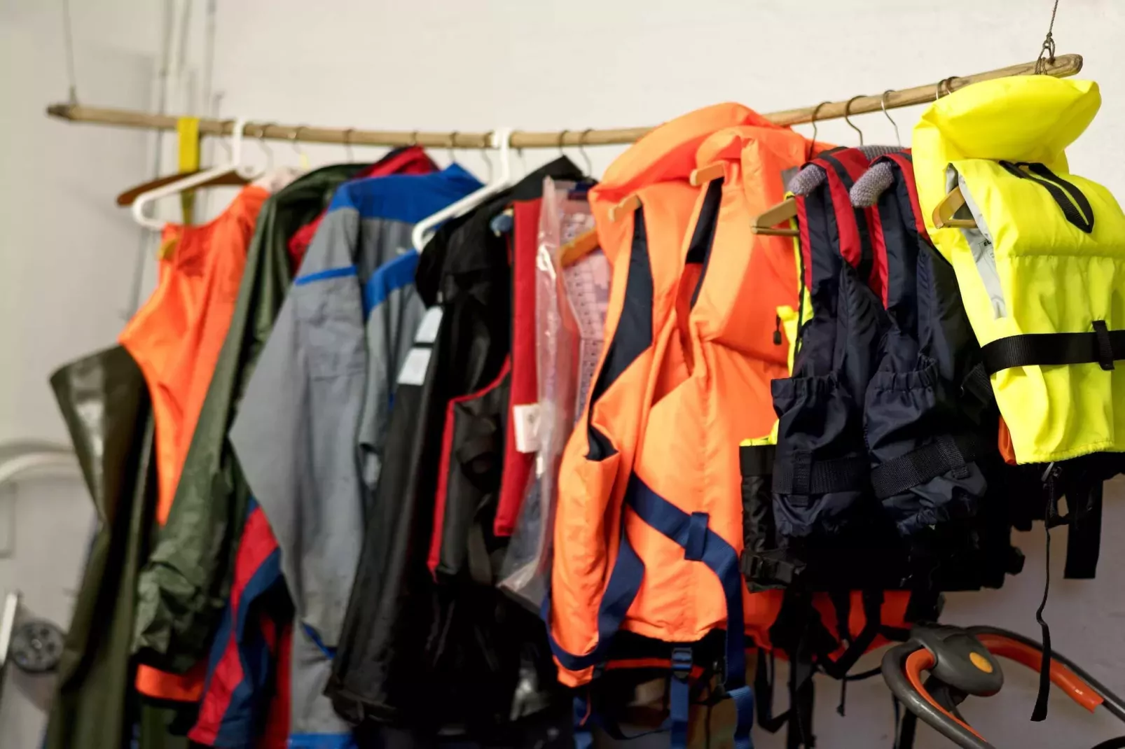 Luxe waterzijde retraite -- By Traum Ferienwohnungen-Binnen