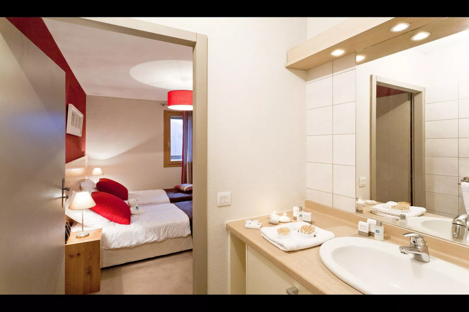 3 Pièces 6 Pers Confort_S6L-Badkamer