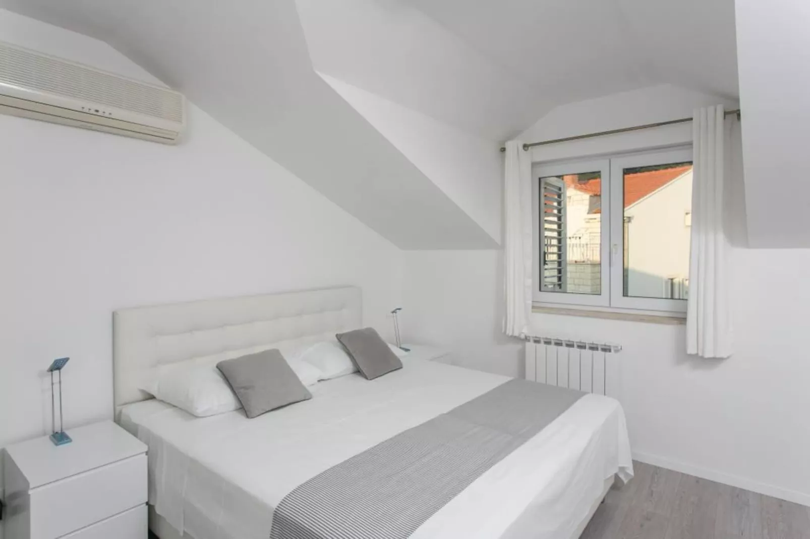 Apartments Villa Dubrovnik - Three Bedroom Apartment - Penthouse with Hot Tub-Slaapkamer