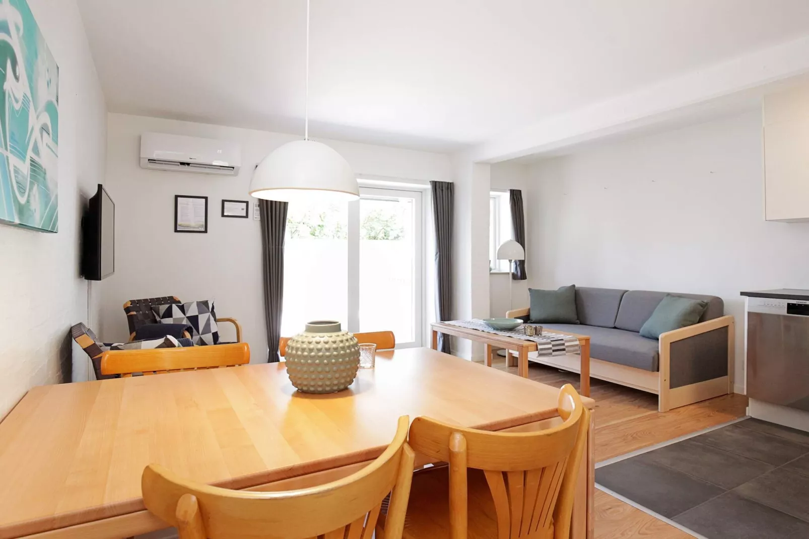 3 rooms app.,2stories,bay view,PLUS-Binnen