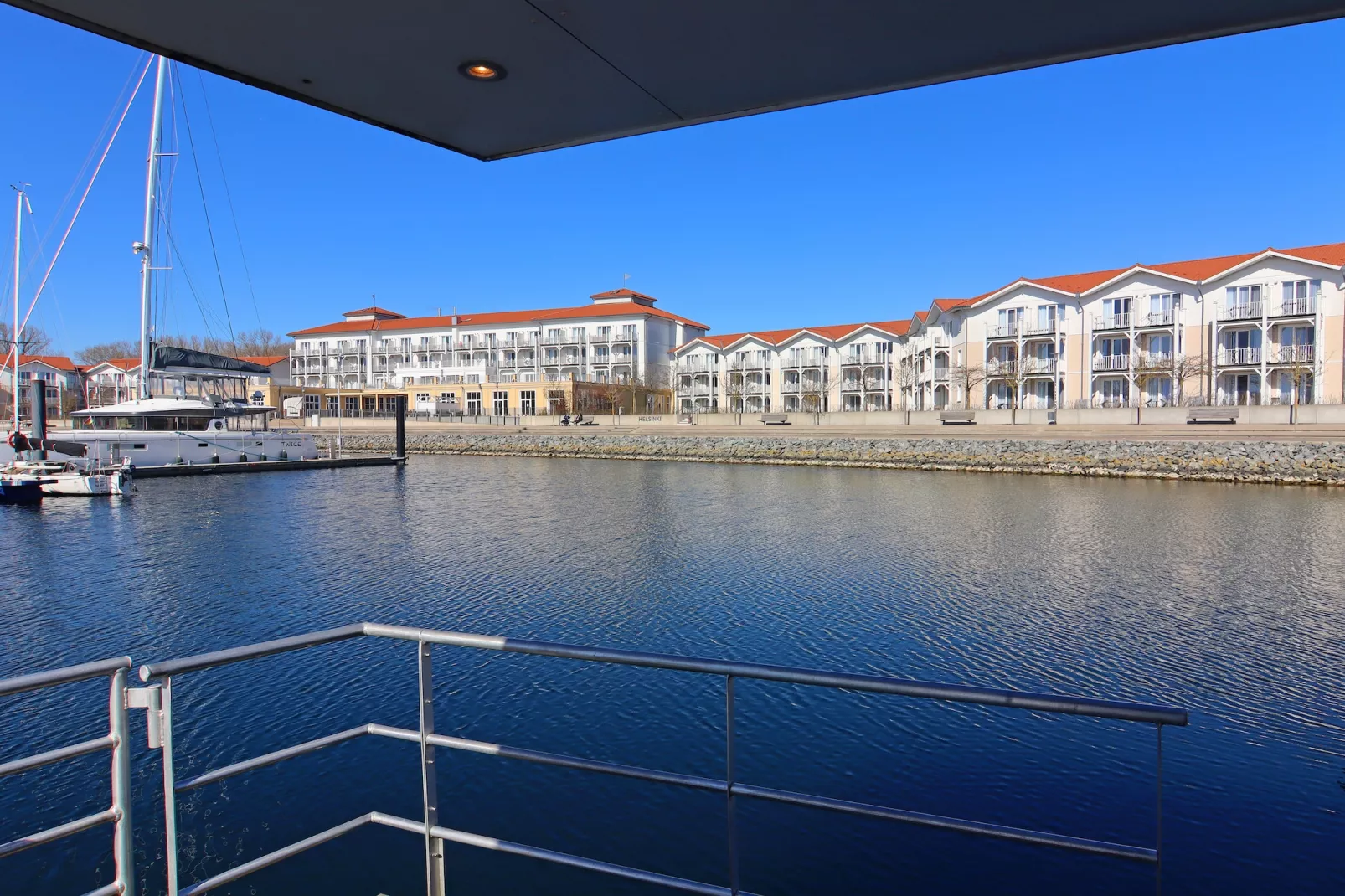 Hausboot Familiy & Friends LP 1 / 1-2 Personen-Terrasbalkon