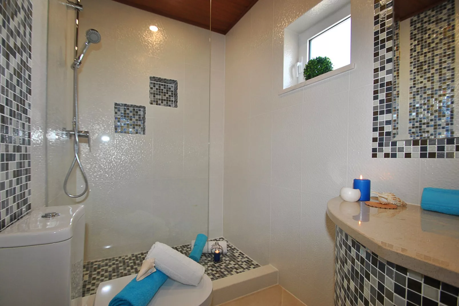 Villa Moorea-Badkamer