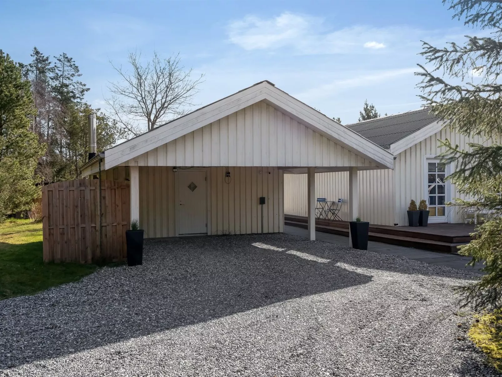 "Toska" - 3km from the sea-Buiten