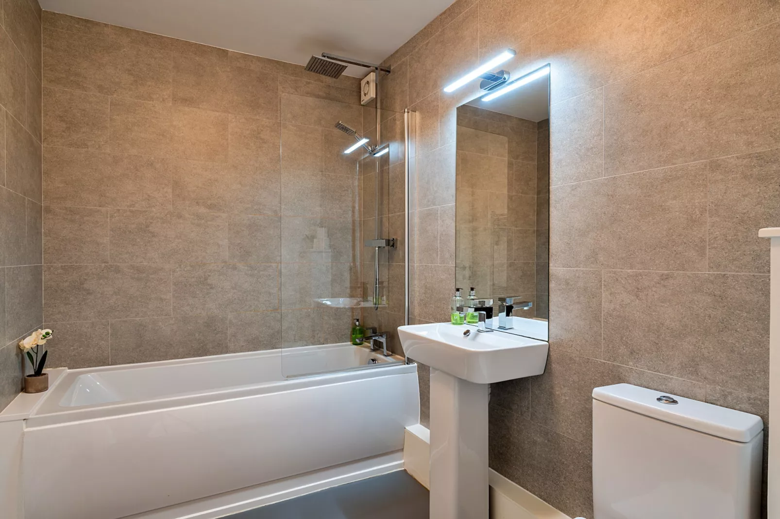 Brunels Reach-Badkamer