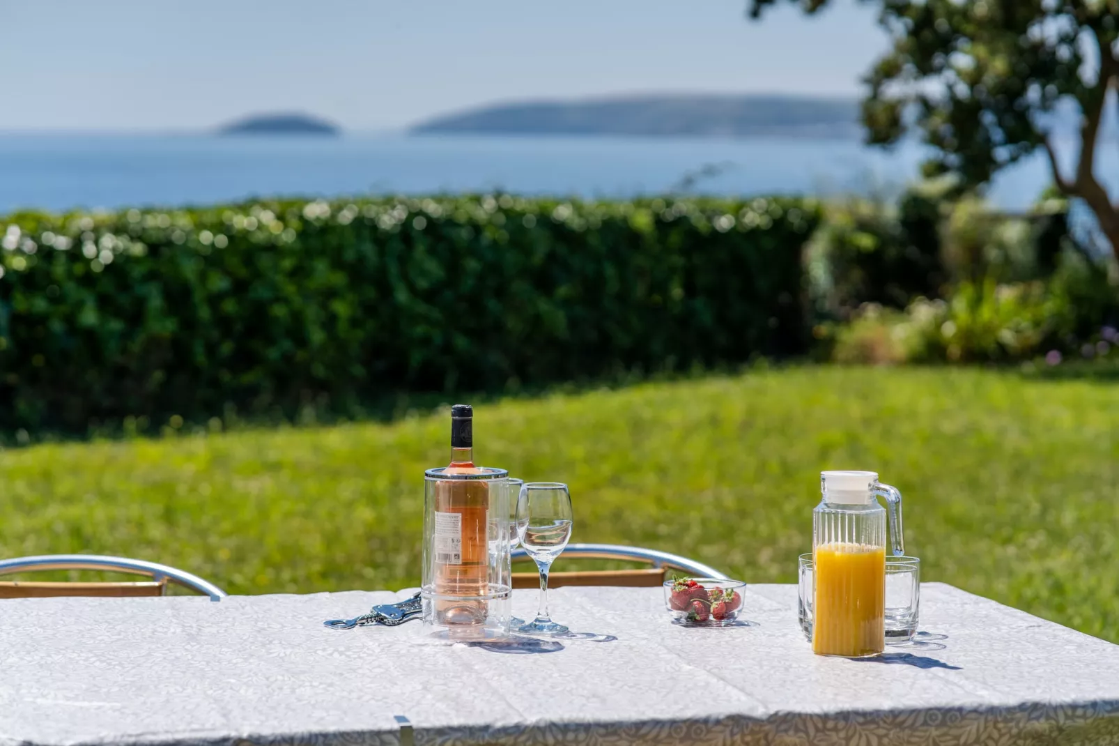 Avalon Sea Views-Tuinen zomer