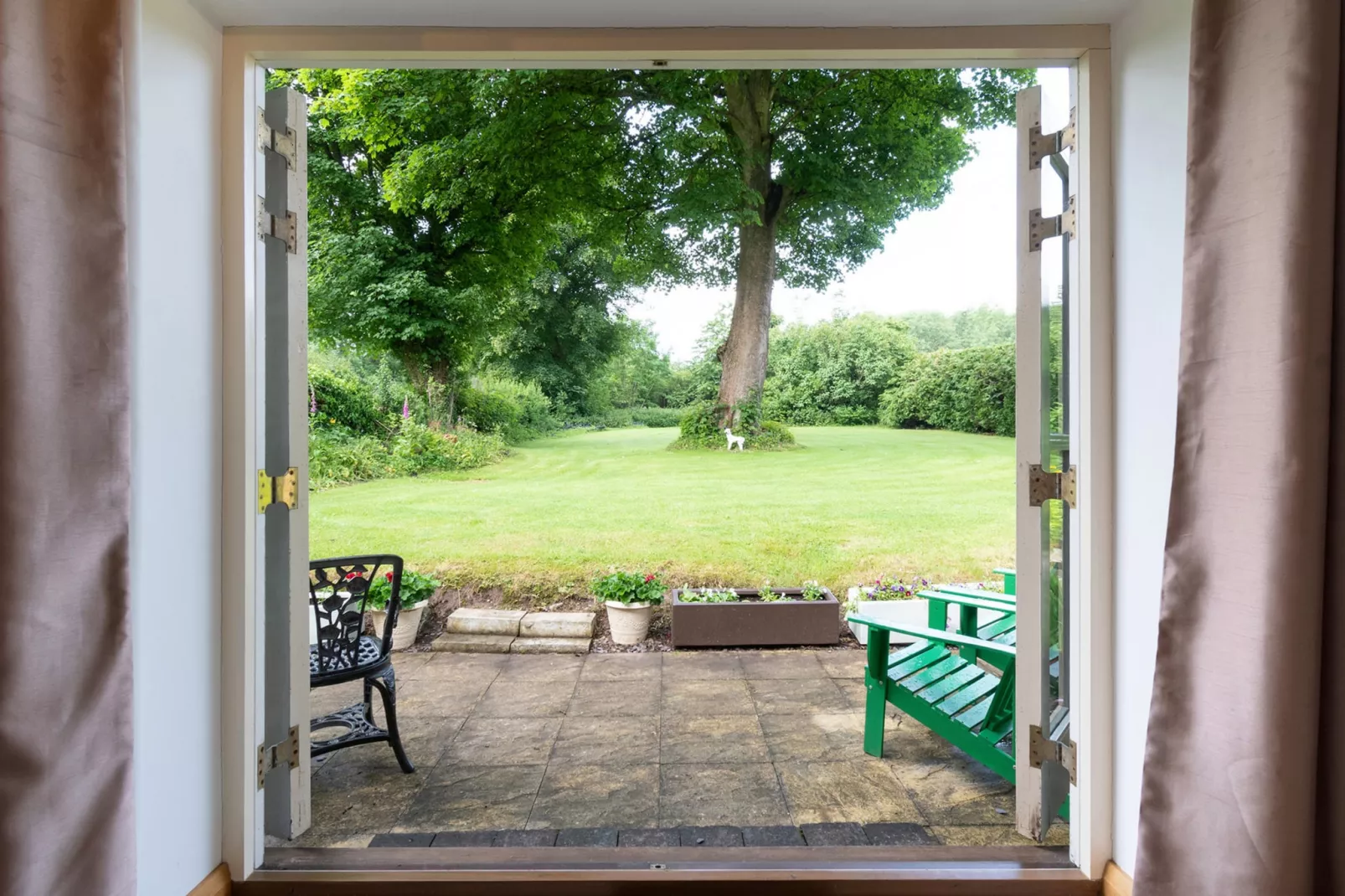 The Cottage-Terras