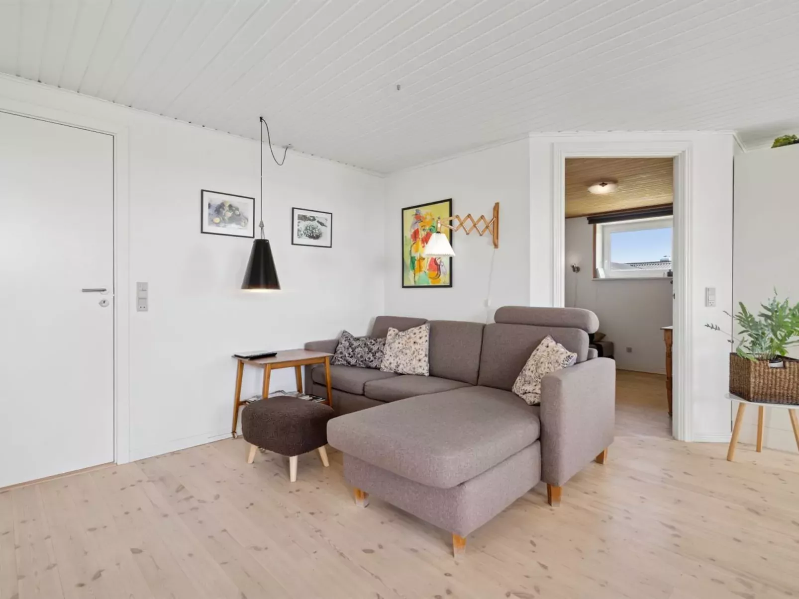 "Erin" - 200m from the sea-Binnen