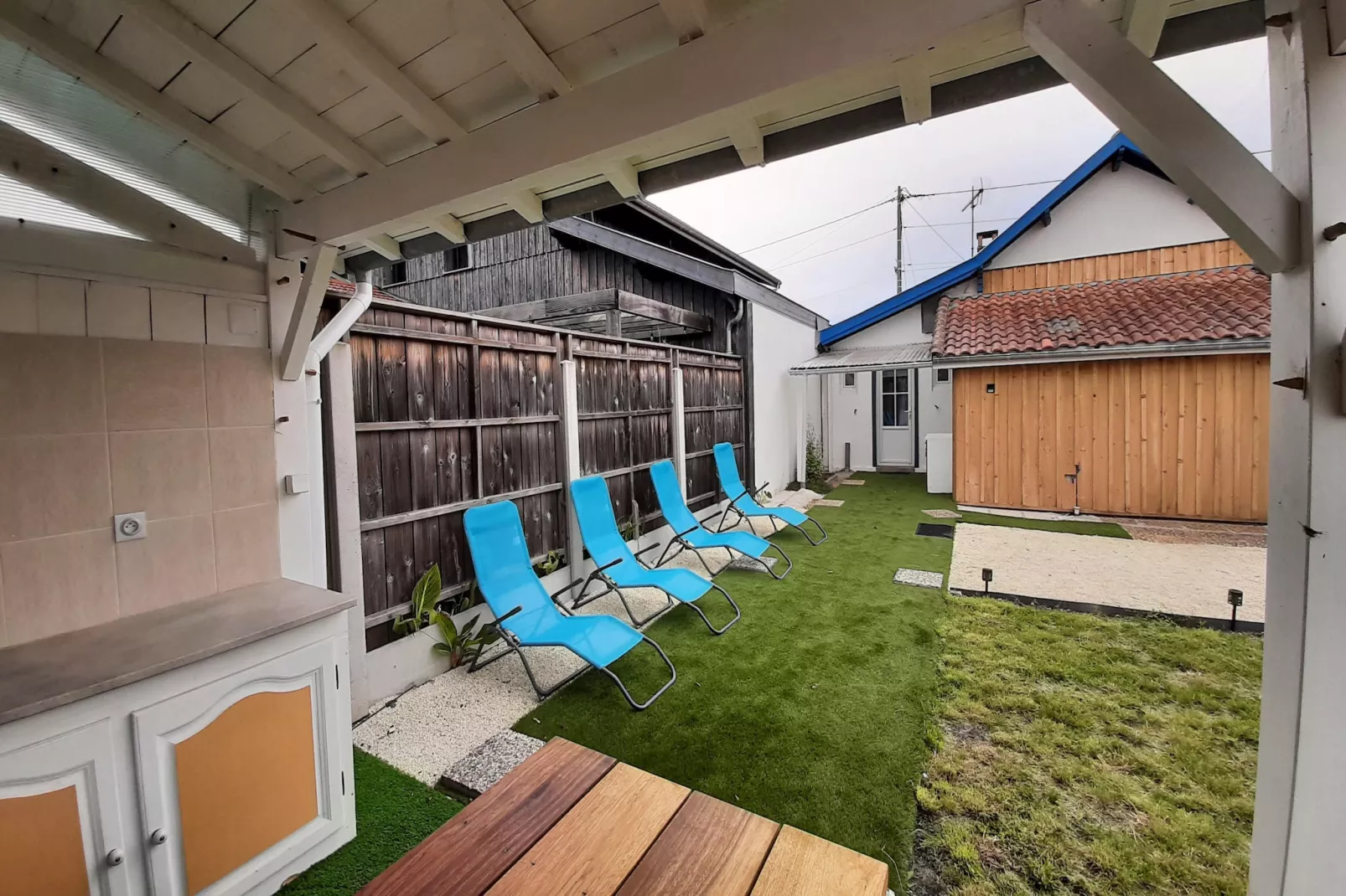 Vakantiehuis in Arcachon met tuin en buitenkeuken-Tuinen zomer