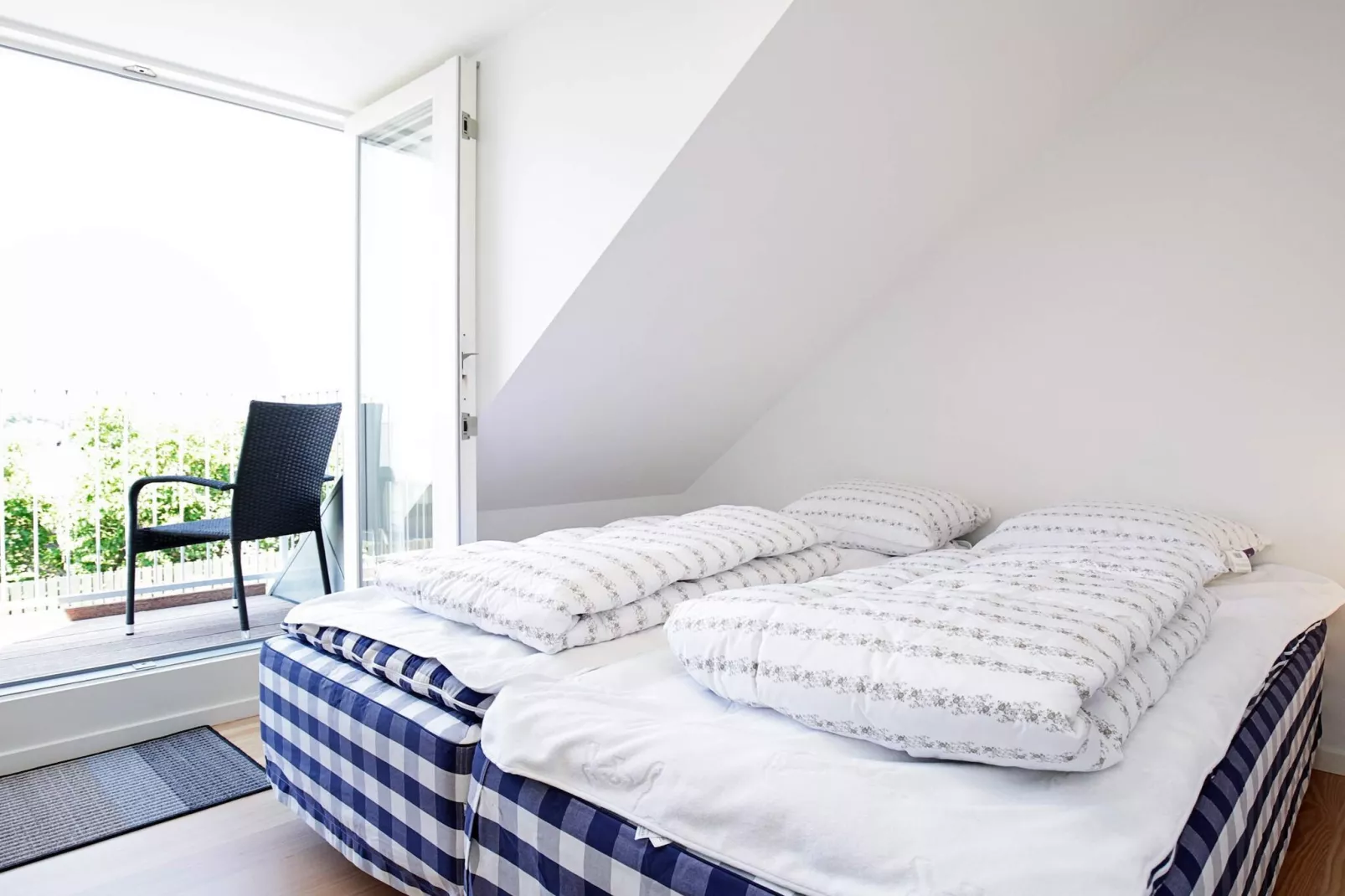 3 rooms app.,2stories,bay view,PLUS-Binnen