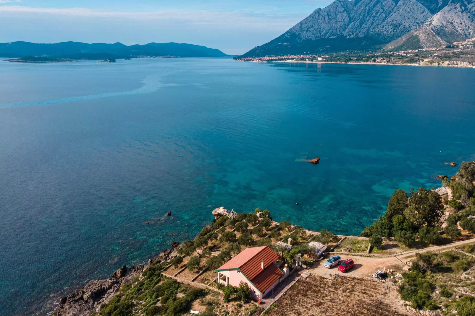 Villa Sea Edge - Three Bedroom Villa with Sea View-Uitzicht