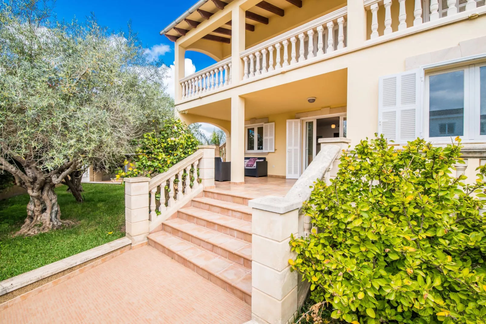 Villa Corb Mari-Niet-getagd