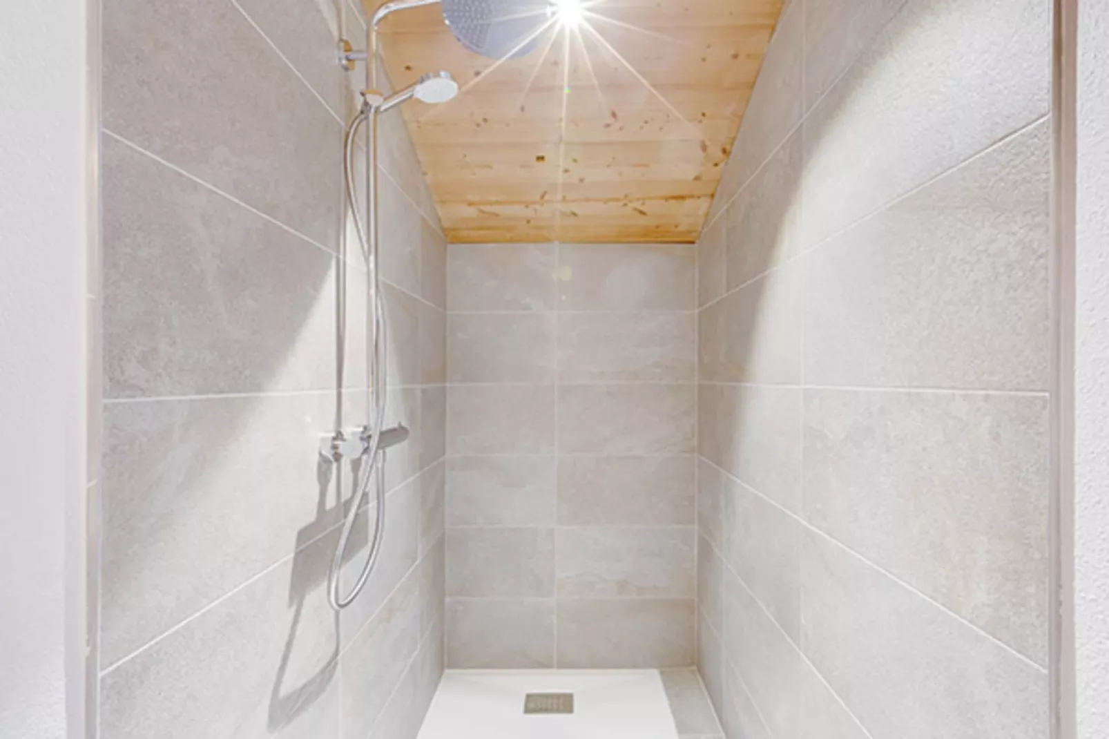 COMBLOUX Les Fermes du Mont Blanc - D50P-Badkamer
