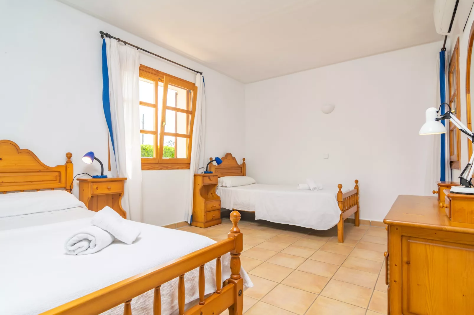 Villa Pastor-Image-tags.
