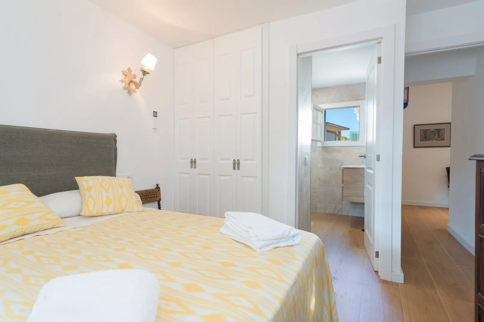 Villa Herdain-Image-tags.