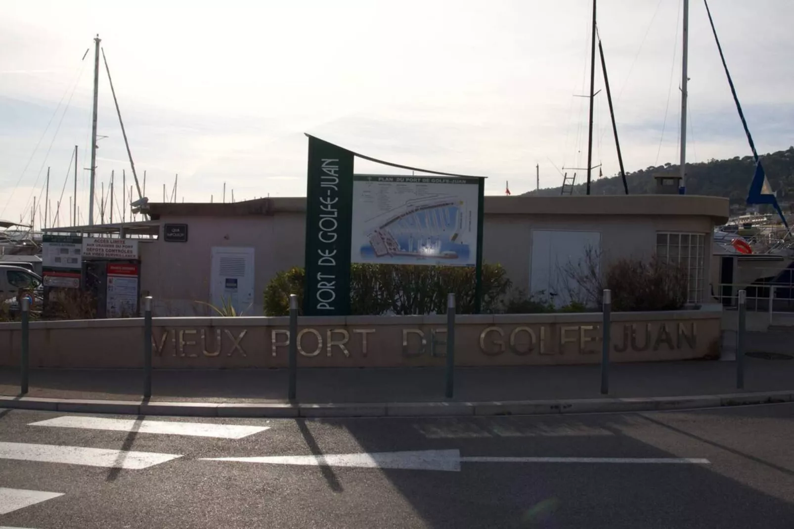 Vue Mer à Golfe-Juan Proche Cannes Plage et Garage-Gebieden zomer 5km