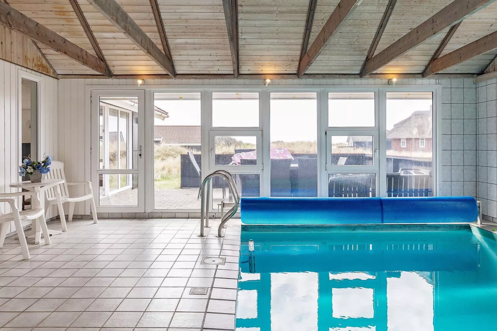 8 persoons vakantie huis in Blåvand-By Traum-Zwembad