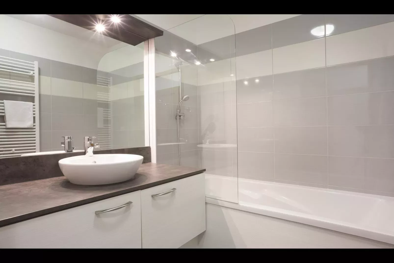 3 Pièces 6 Pers Confort_S8L-Badkamer