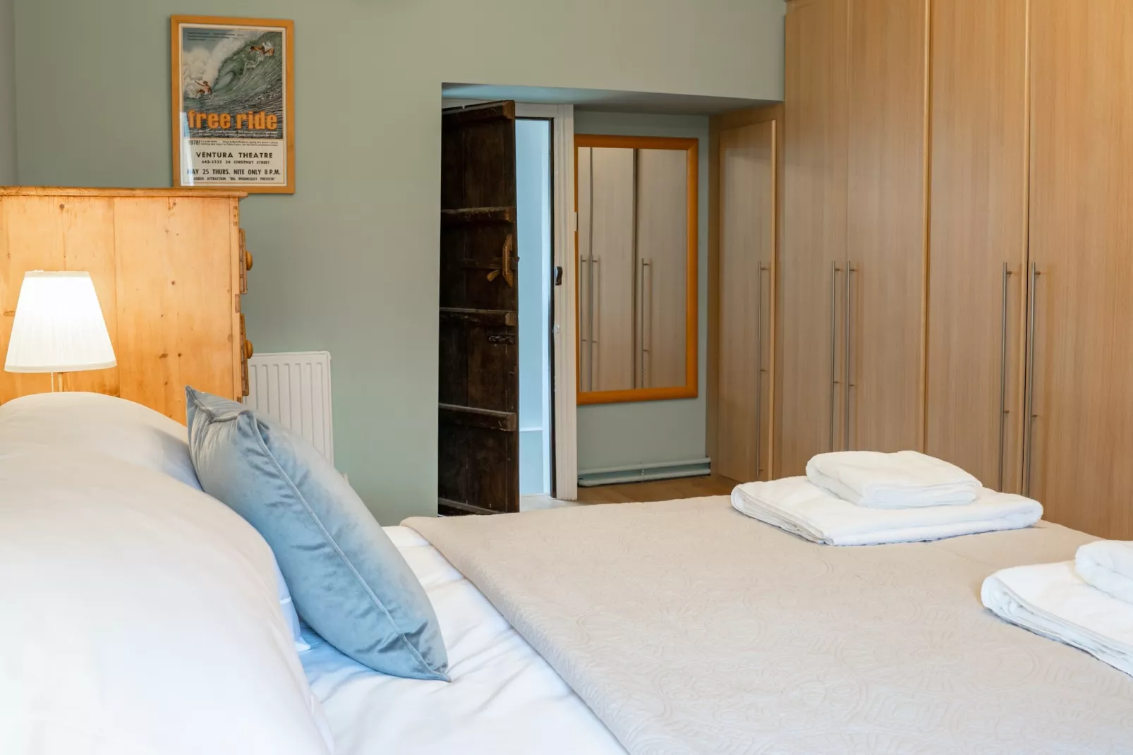 Lower Aylescott Farmhouse-Slaapkamer