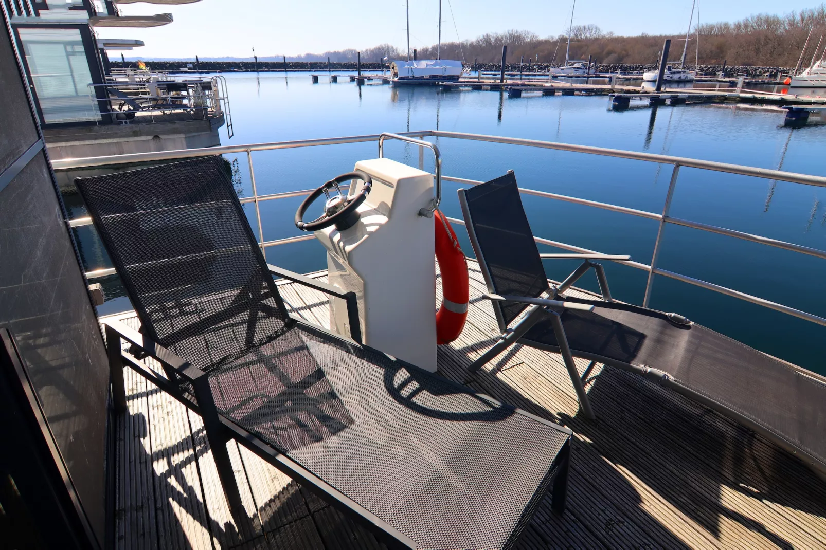 Hausboot Family & Friends LP 3 / 3 Personen-Terrasbalkon