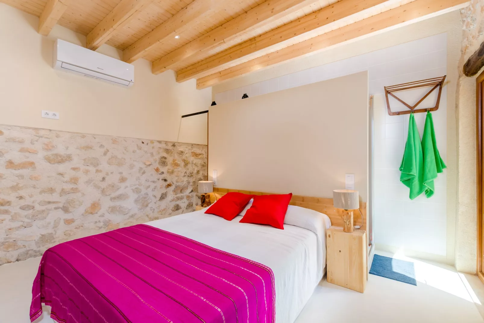 Casa Vella (vall Petit)-Image-tags.