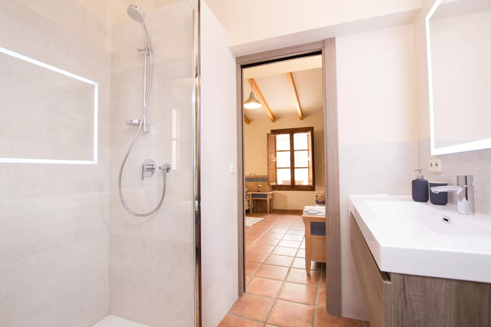 Casa En Moscari-Image-tags.