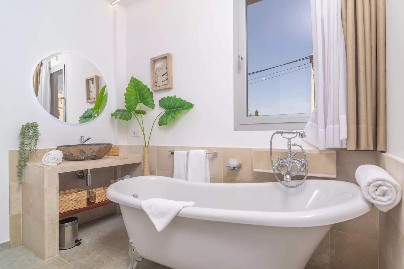 Rainbow Home Mallorca-Image-tags.