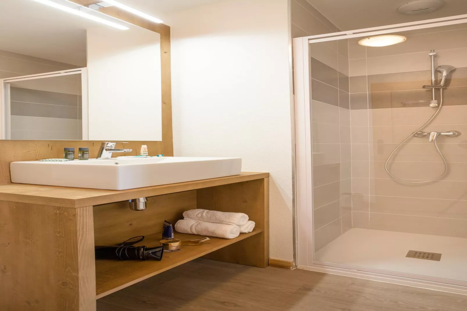 ARECHES BEAUFORT_S8L-Badkamer