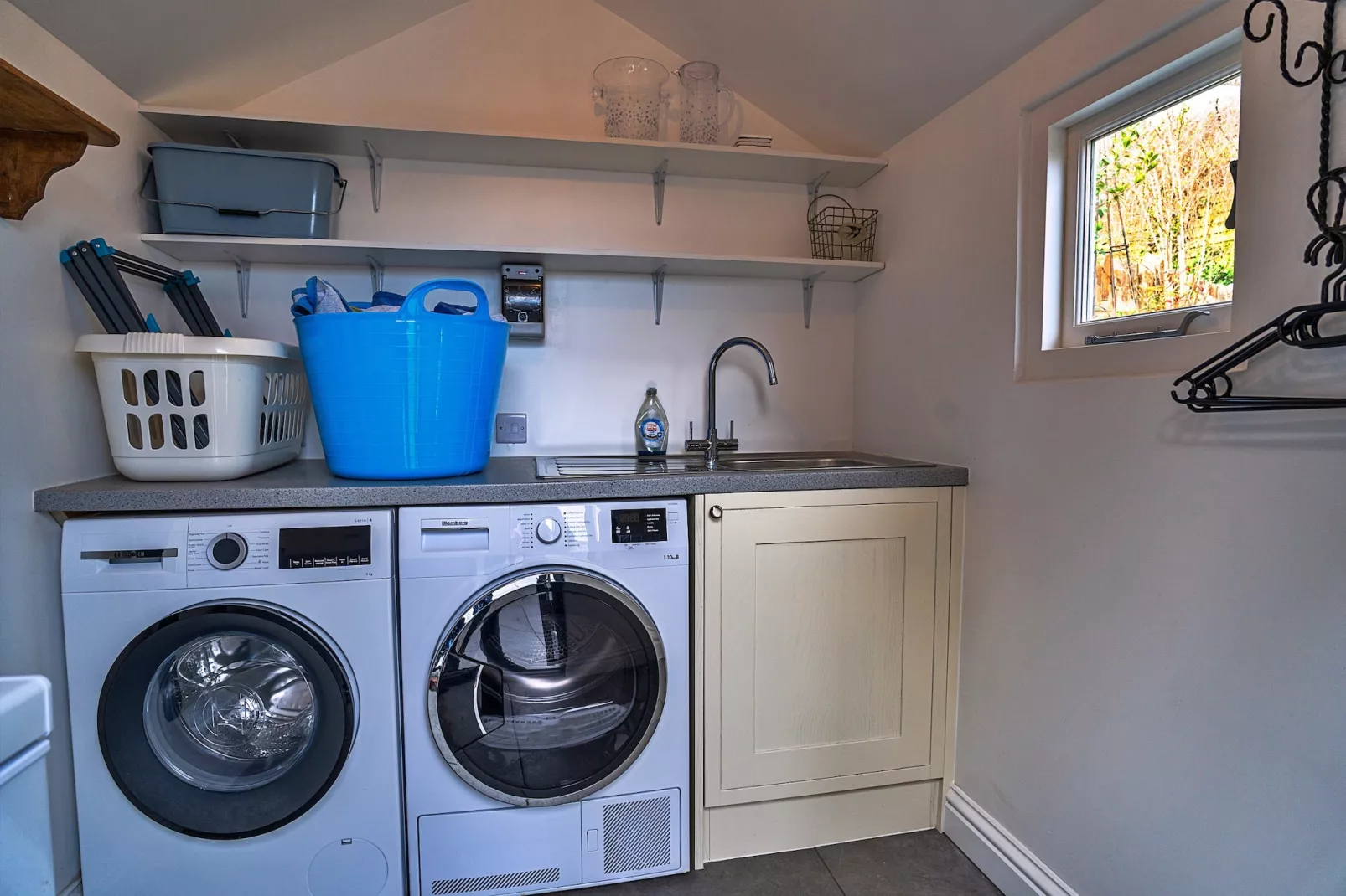 Potters Cottage-Badkamer