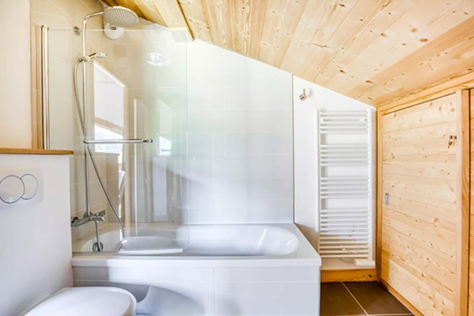 COMBLOUX Les Fermes du Mont Blanc - C61P-Badkamer