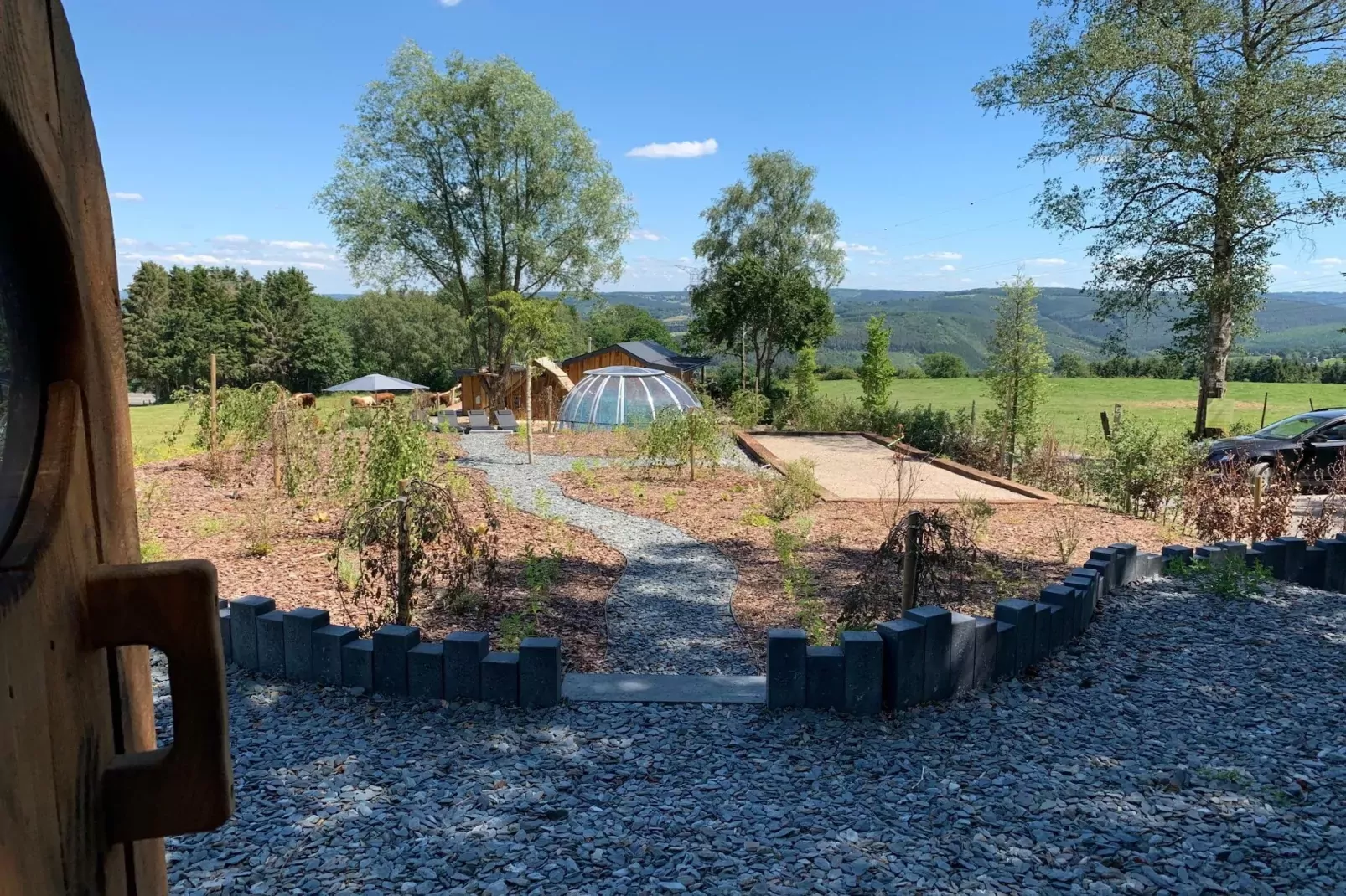 Chalet Bulle-Tuinen zomer
