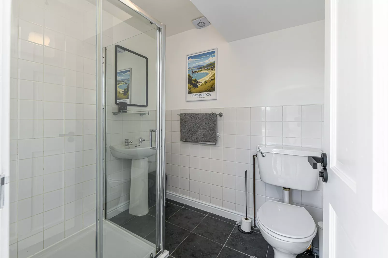 The Moelwyn-Badkamer