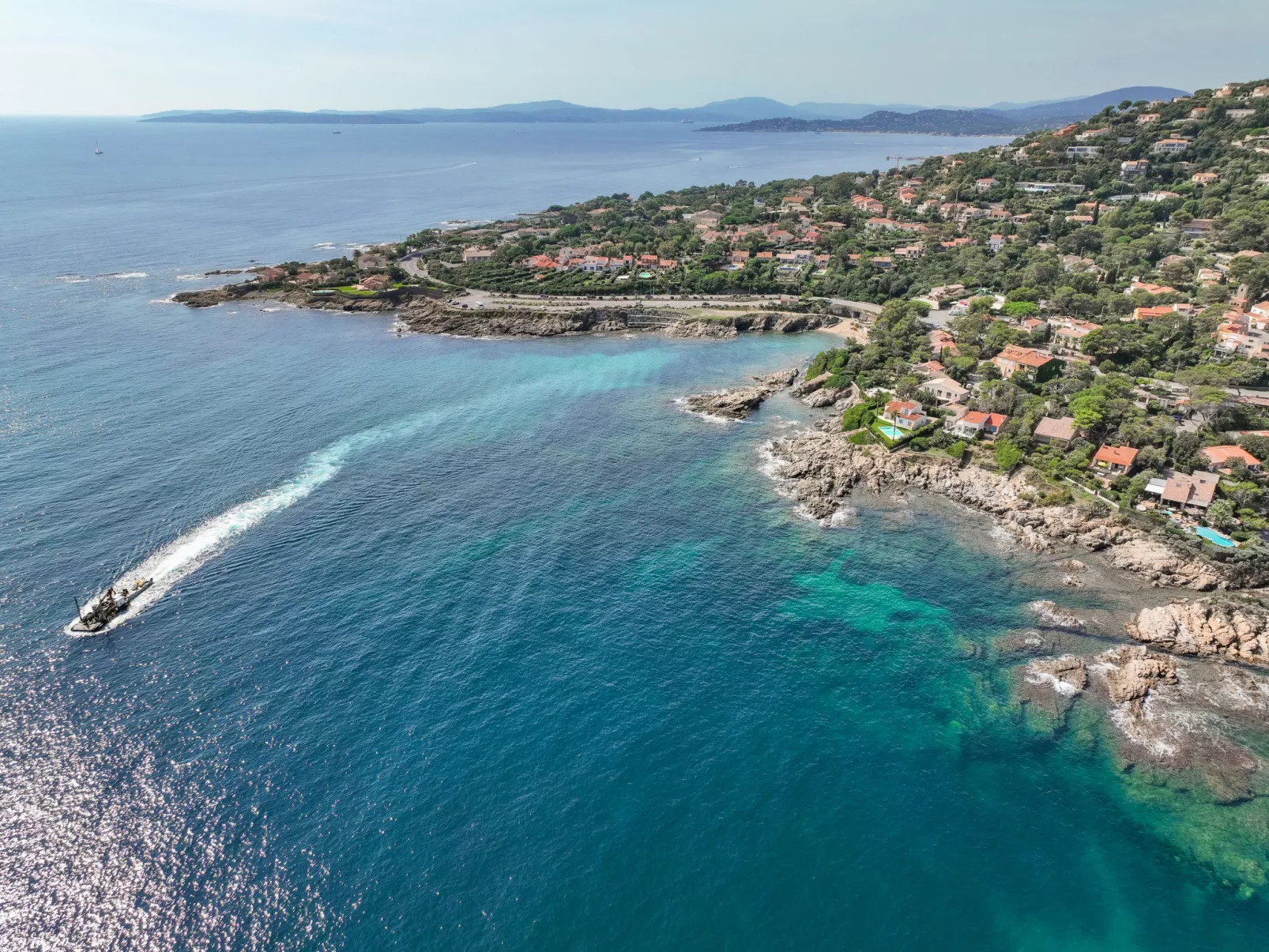 Les Coralines-Omgeving