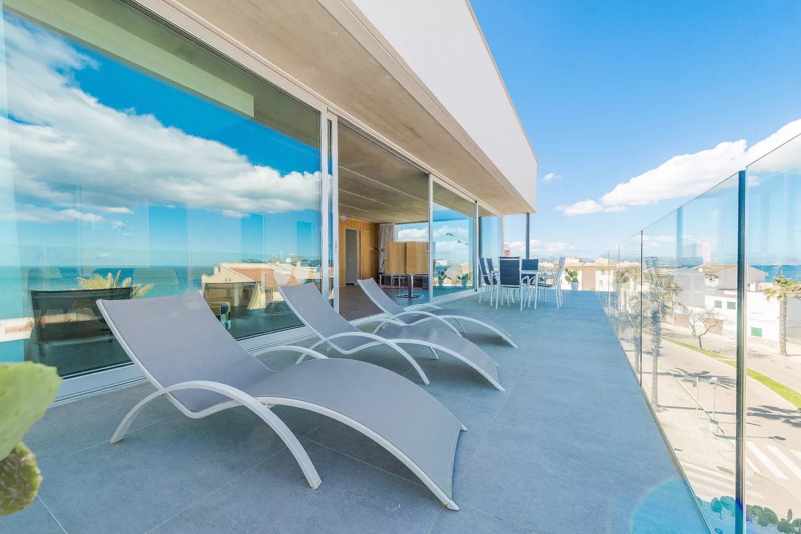 Villa Mar 18-Image-tags.