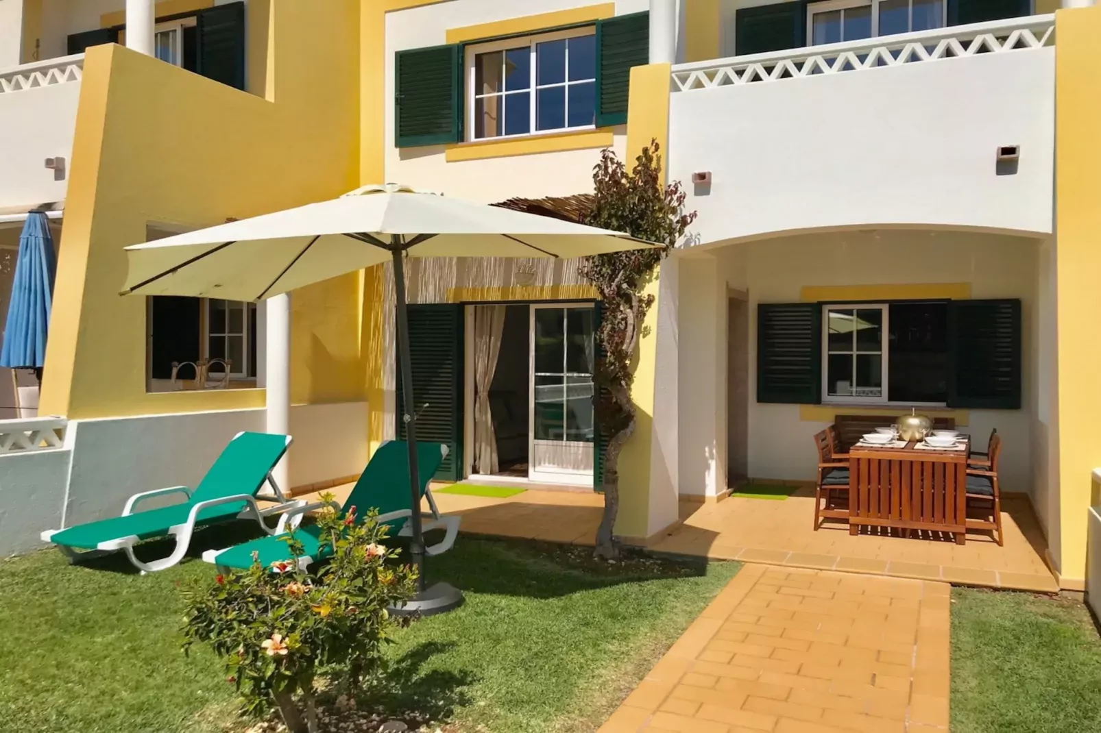 15 Terraços de Benagil (Casa Machado)-Tuinen zomer