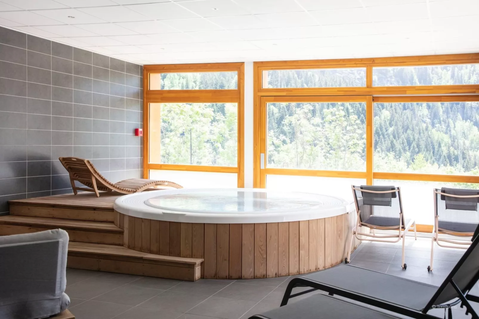VAUJANY Edelweiss-A48P-Wellness