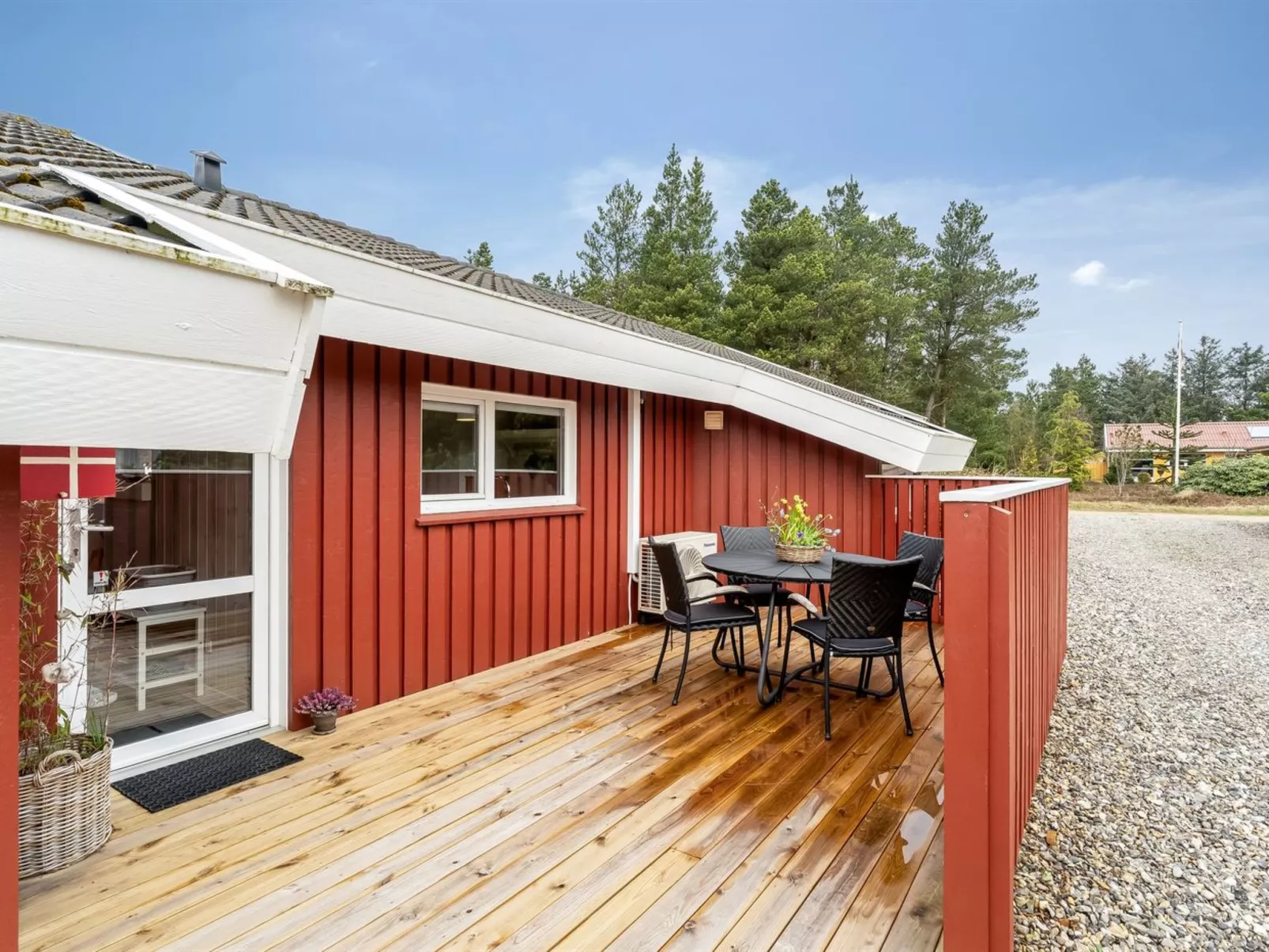 "Gunborg" - 2.5km from the sea-Buiten