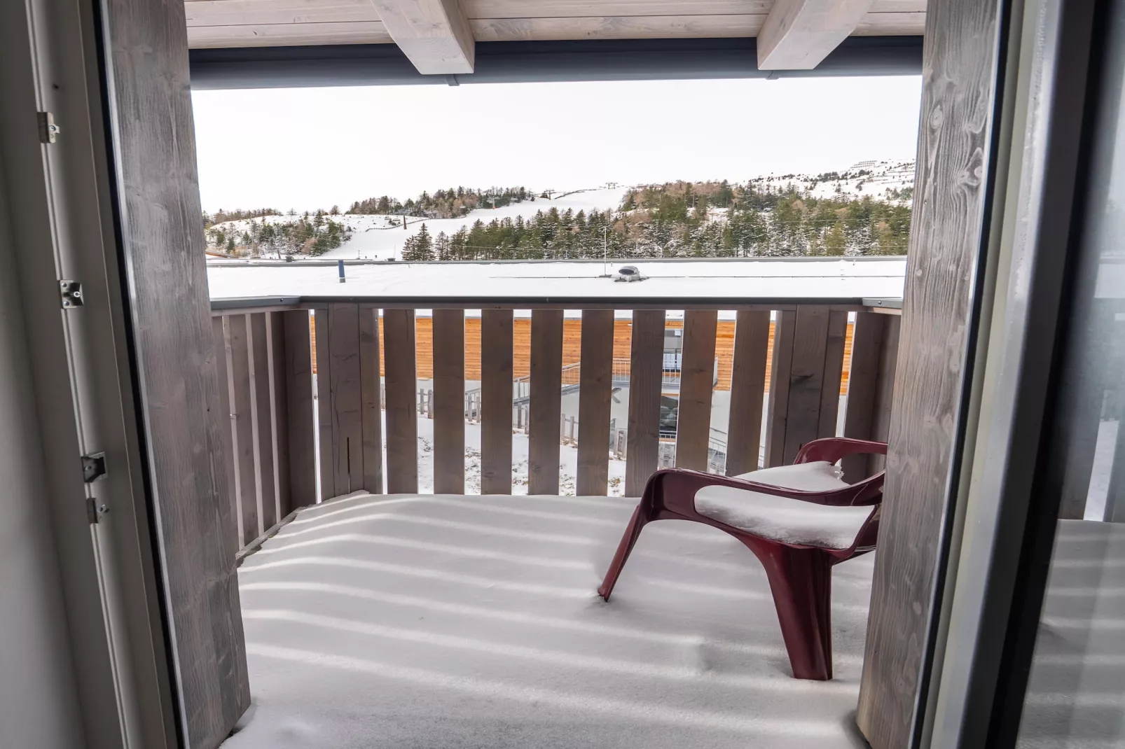 Superior Penthouse Three-bedroom Apartment – KA3PS-Uitzicht winter