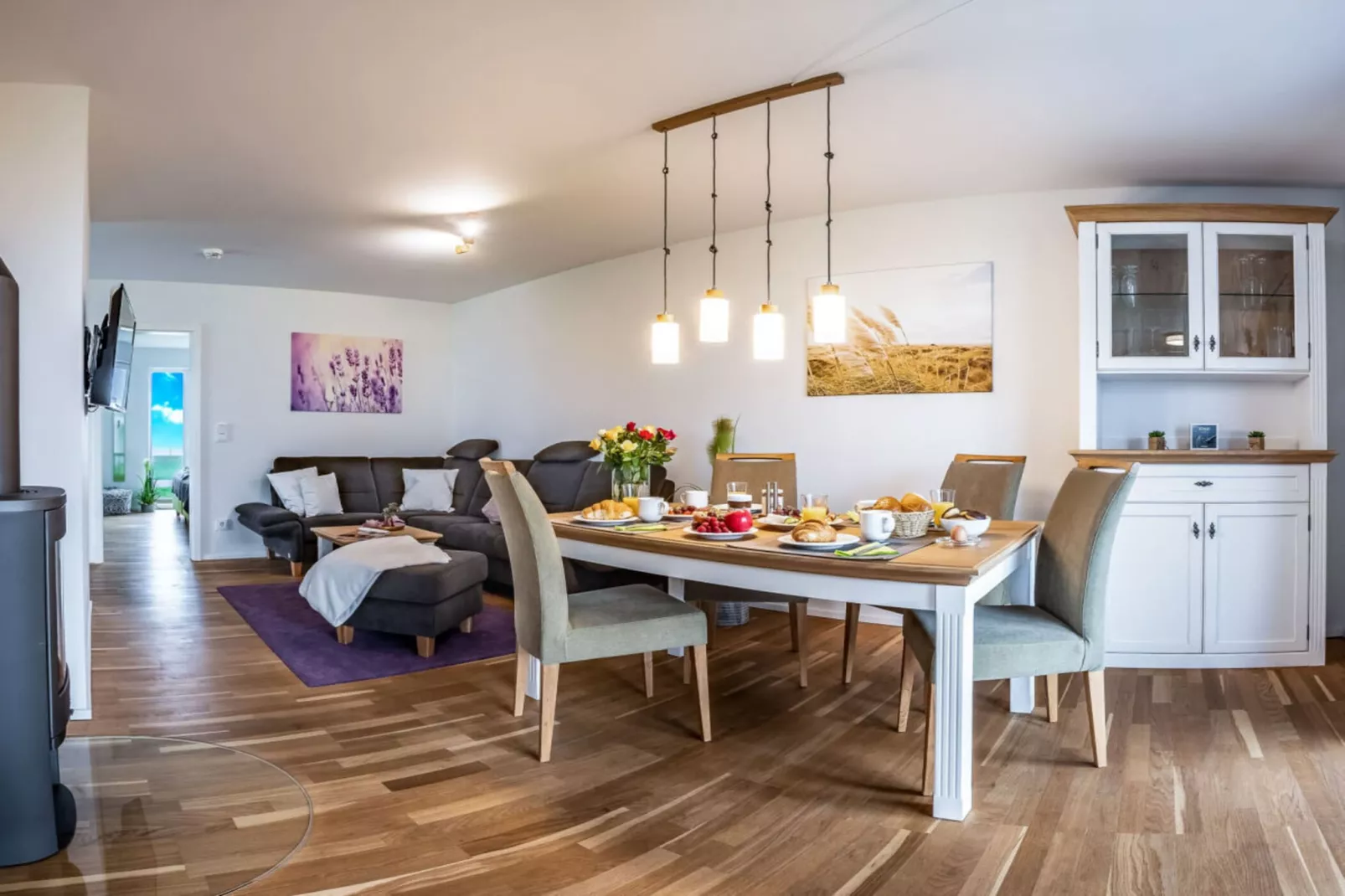 424127-Eetkamer